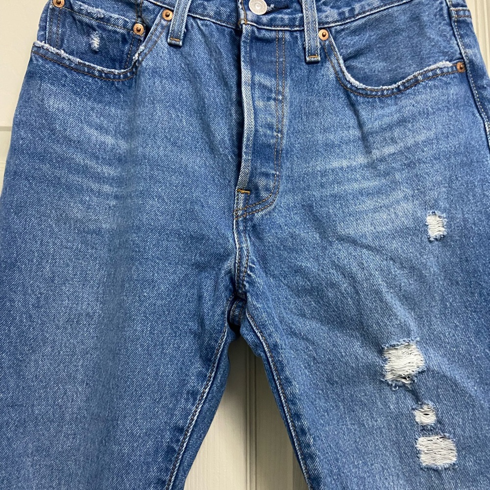 Levi's Women's Relaxed Blue Distressed Jeans